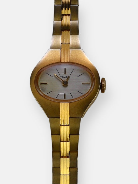 Timex Oval 1980 Vintage Watch